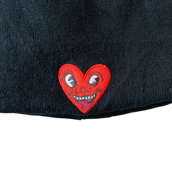 Keith Haring Black Rolled Knit Beanie Hat Embroidered Laughing Heart Unisex - Picture 9 of 10